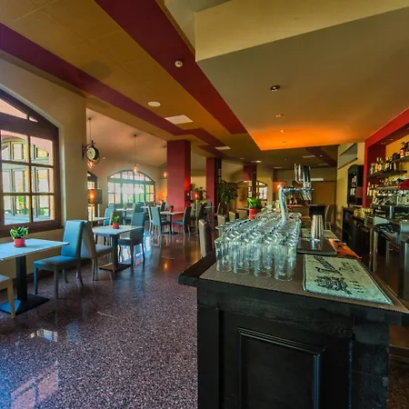 Erbaluce מלון Caluso